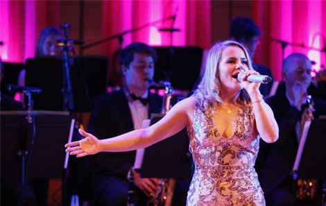 Vikki Bebb performs at RWCMD's Gala for Dame Shirley Bassey